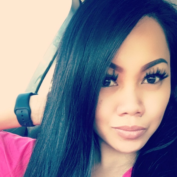 Meet your Posher, Frelyn - Picture 1 of 1